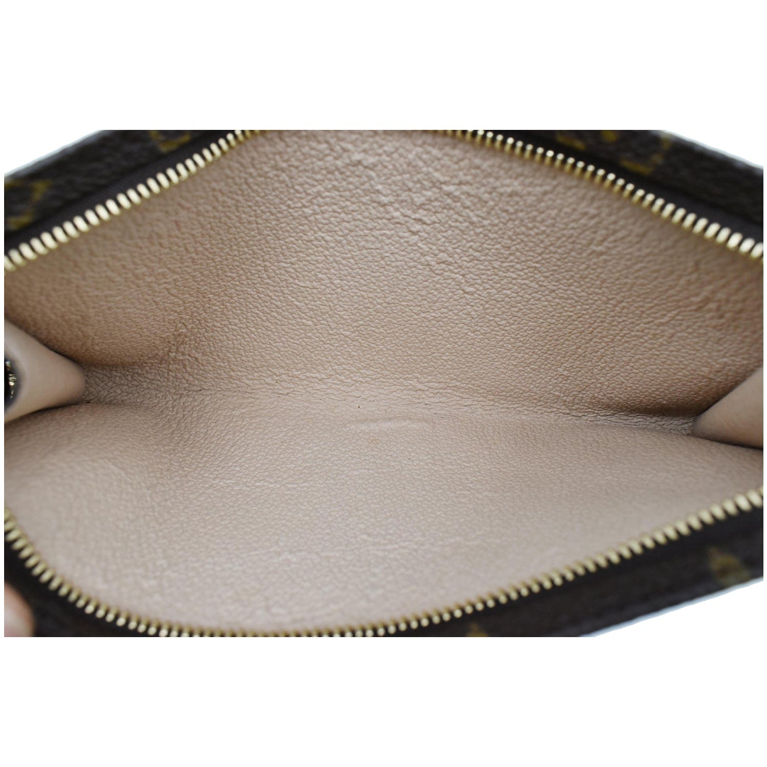 LOUIS VUITTON Monogram Canvas Chain Pochette Brown