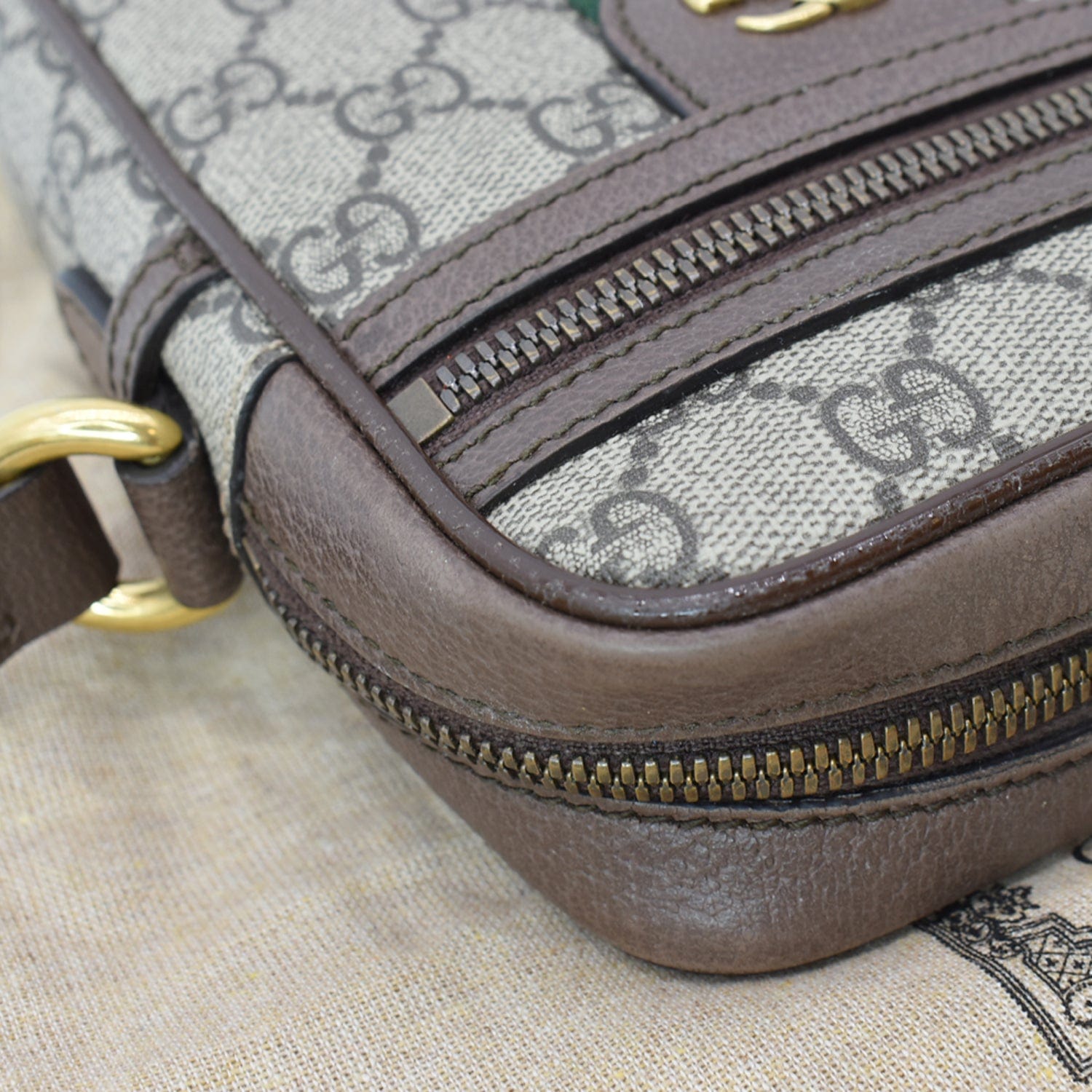 GUCCI Ophidia Gucci Supreme Canvas Shoulder Bag Beige 598127