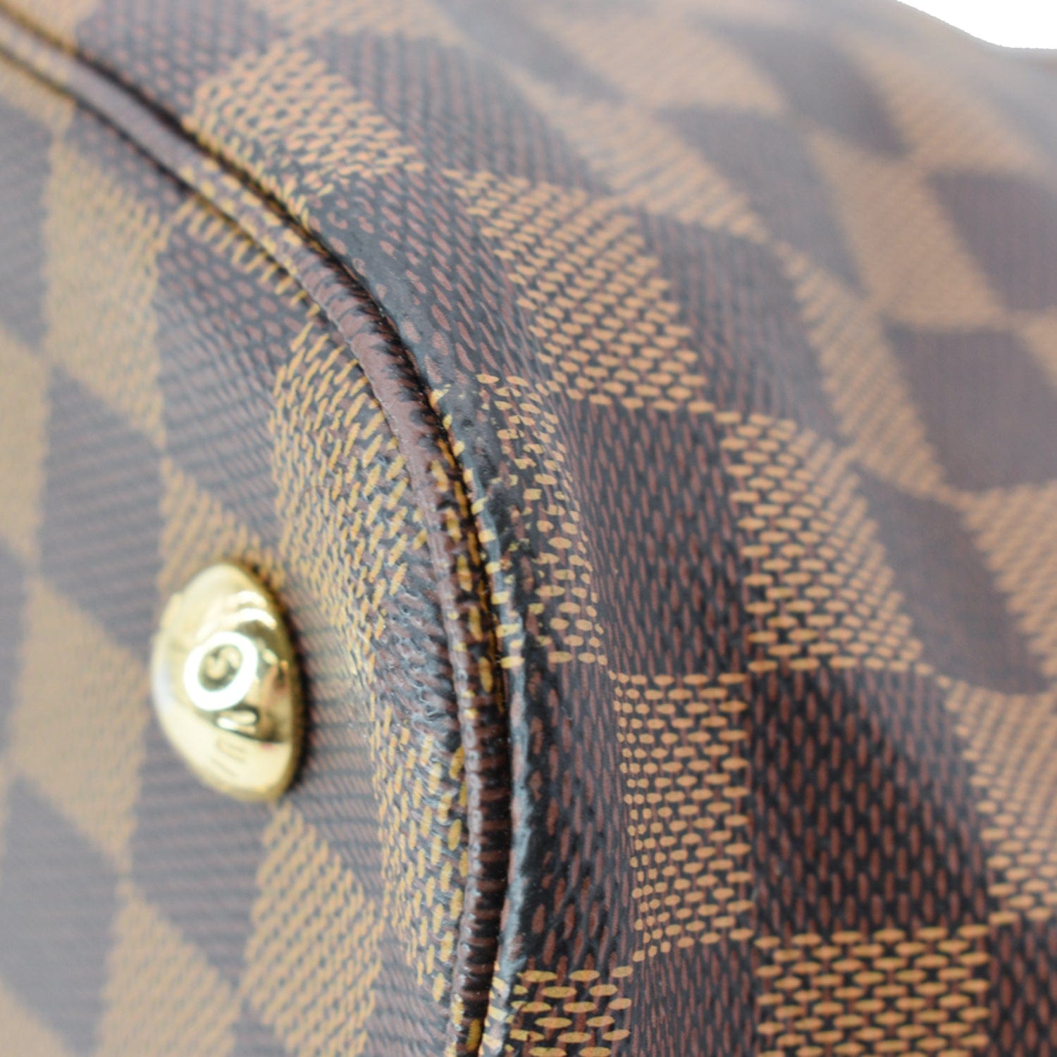 LOUIS VUITTON Belmont Damier Ebene Tote Bag Brown
