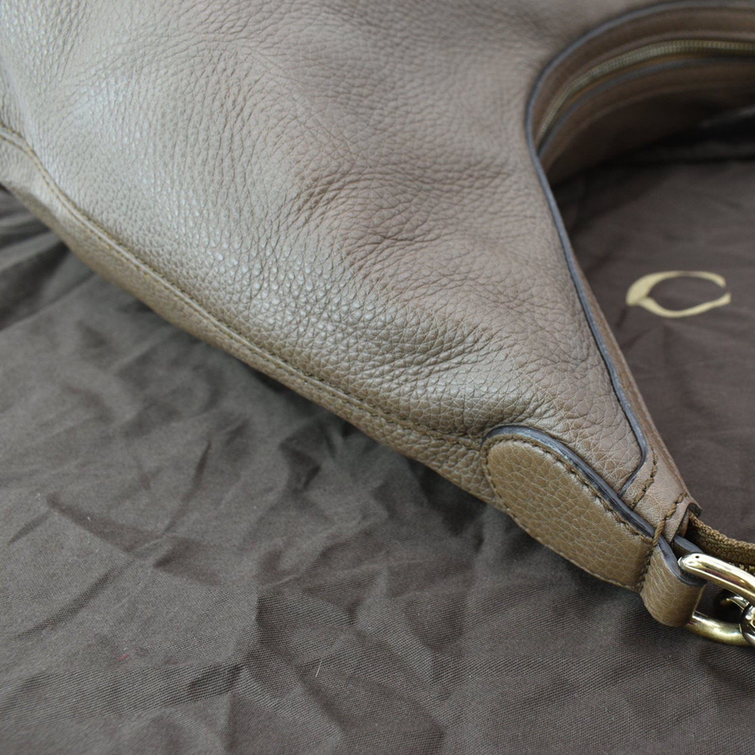GUCCI Soho Pebbled  Leather Chain Shoulder Bag Maple Brown 308981