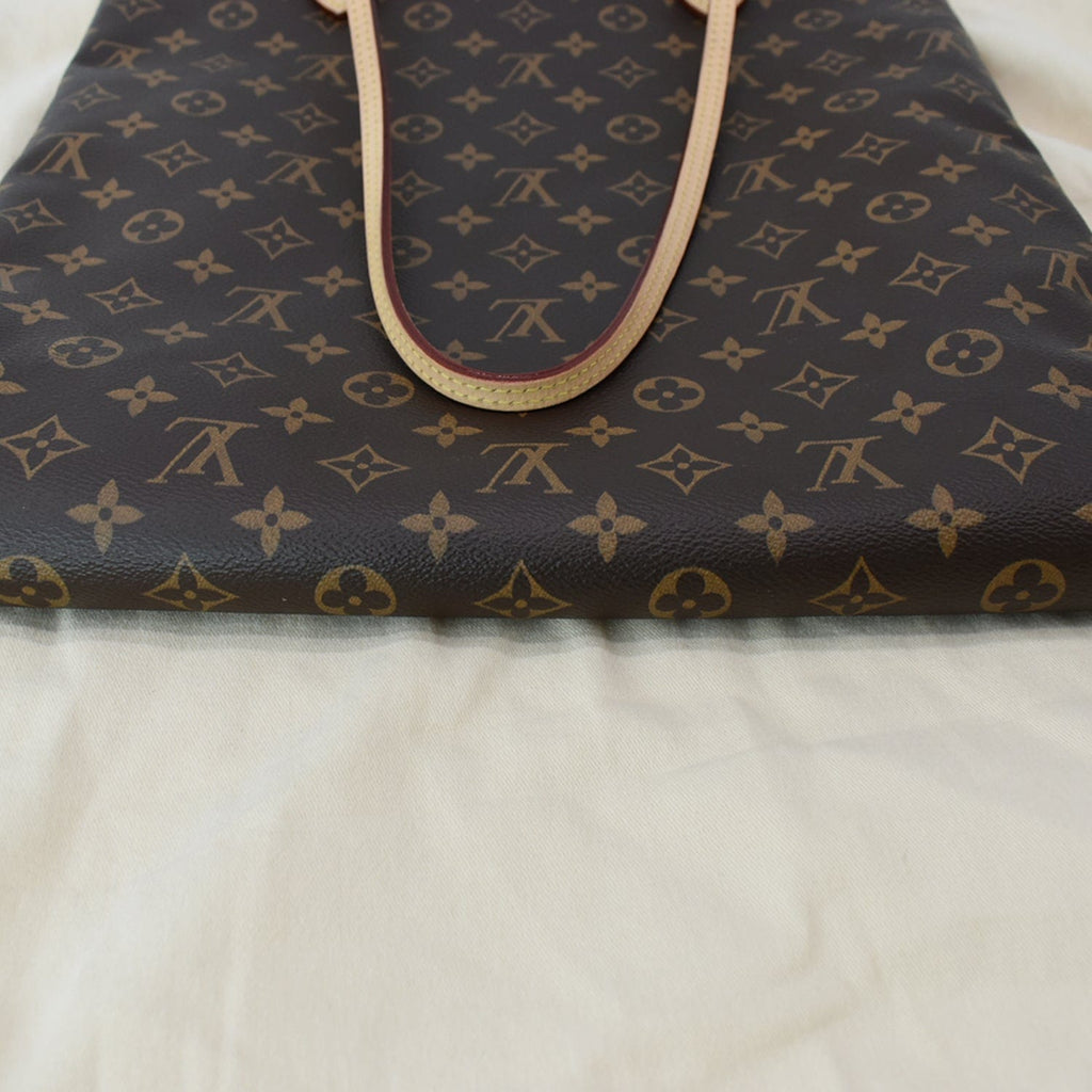 LOUIS VUITTON Carry it Monogram Canvas Shoulder Bag Brown