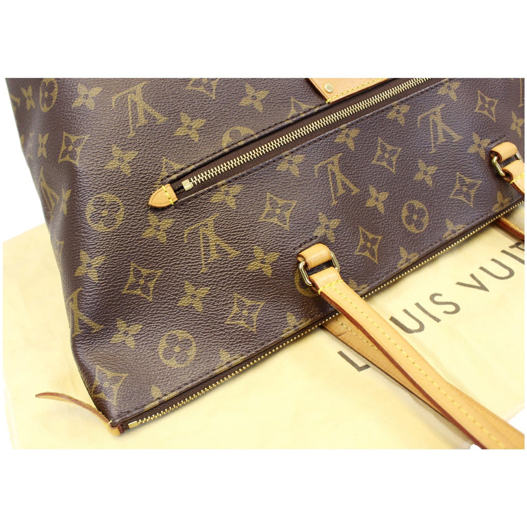 LOUIS VUITTON Iena MM Monogram Canvas Shoulder Bag