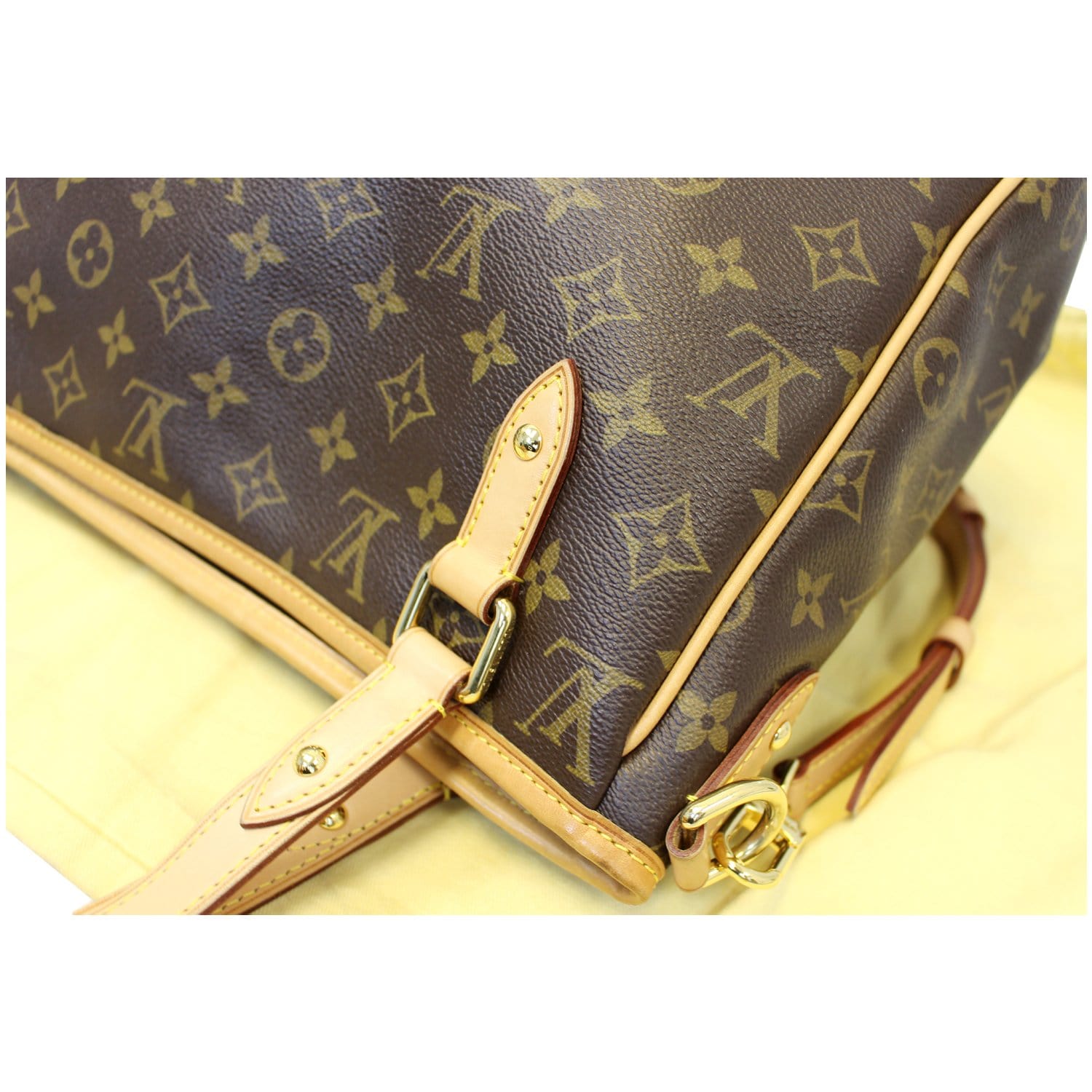LOUIS VUITTON Estrela MM Monogram Canvas Shoulder Bag