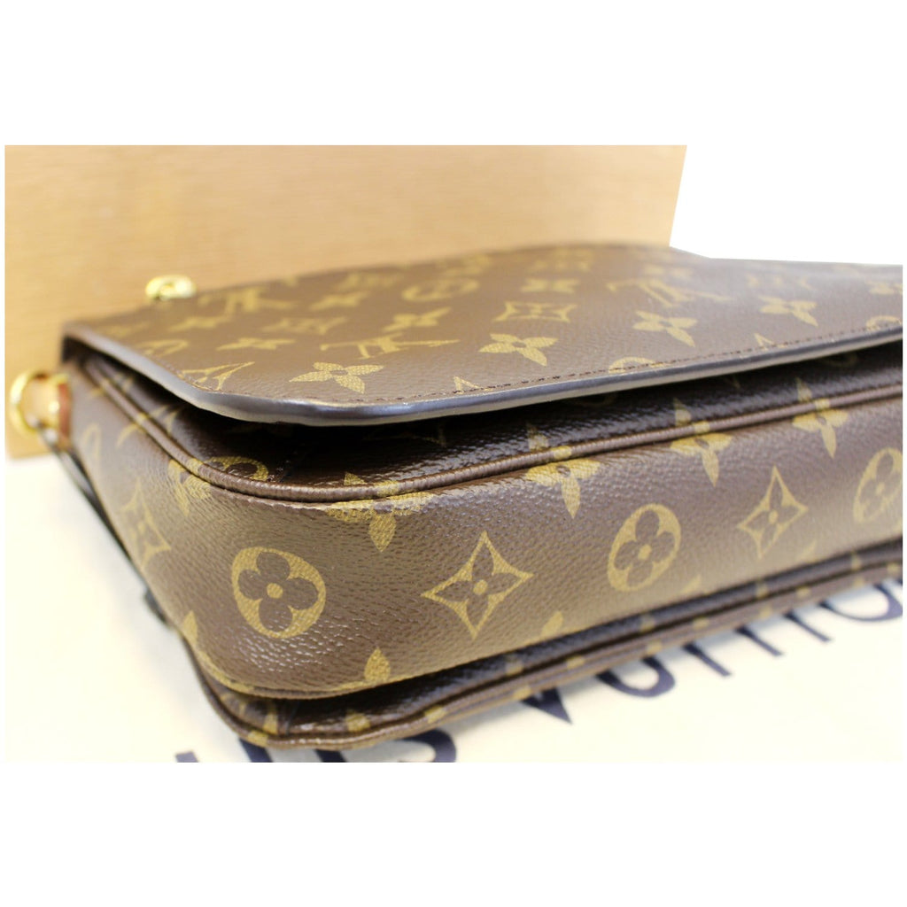LOUIS VUITTON Metis Pochette Monogram Canvas Crossbody Bag