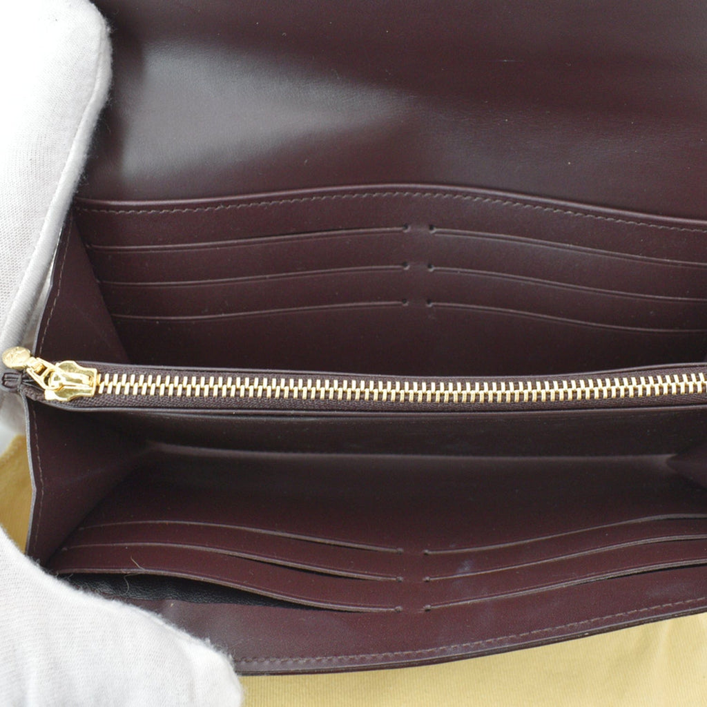 LOUIS VUITTON Sarah Monogram Vernis Leather Wallet Amarante