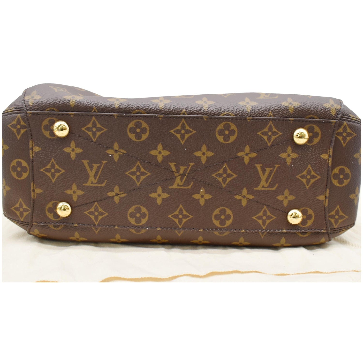 LOUIS VUITTON Montaigne MM Monogram Canvas Shoulder Bag Brown