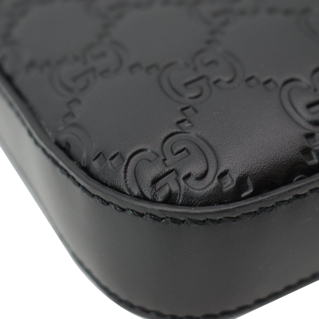 GUCCI Gucci Signature Leather Black Messenger Bag 406410