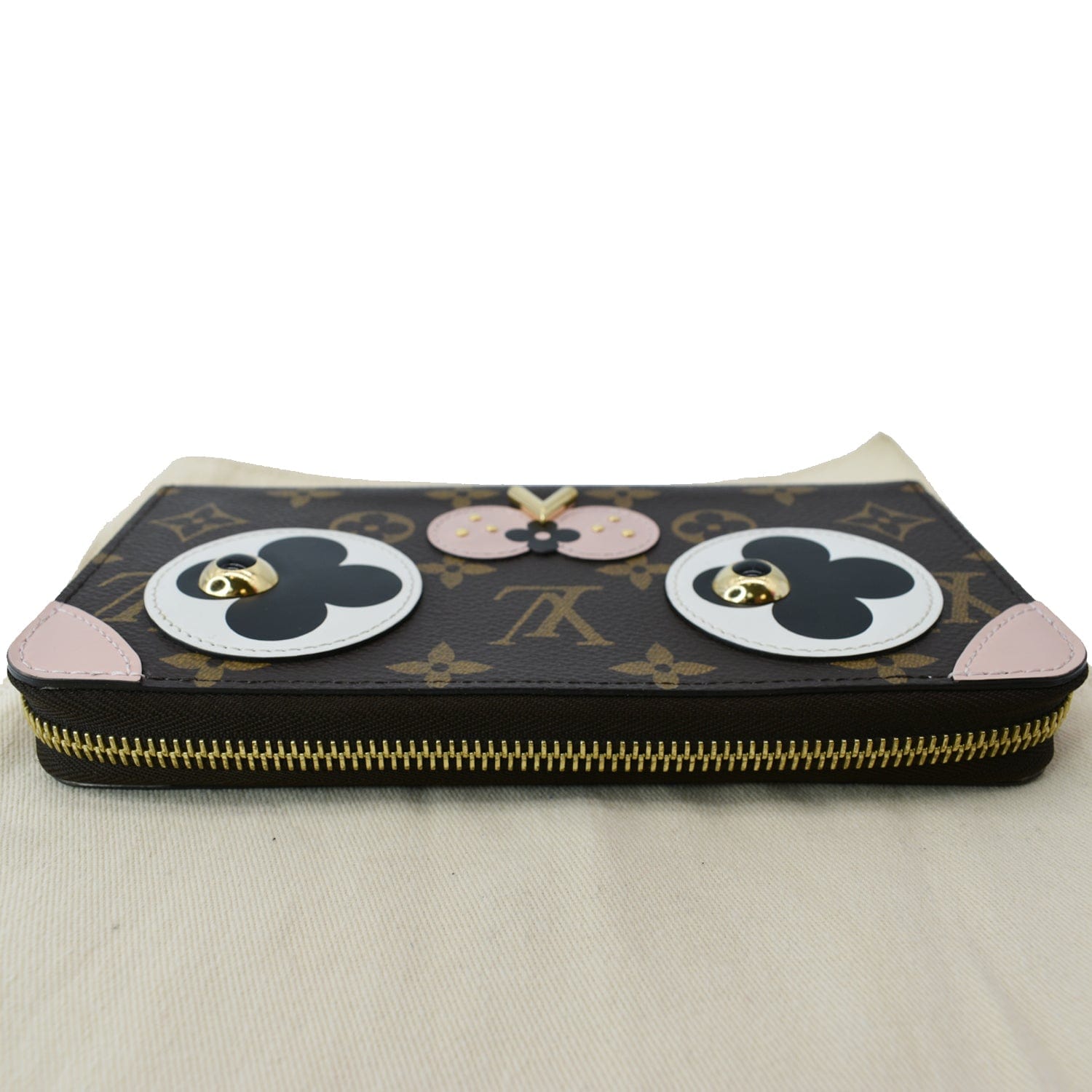 LOUIS VUITTON Valentine Dog Zippy Monogram Canvas Wallet Brown