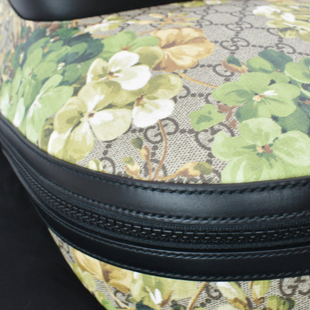 GUCCI Blooms Gucci Supreme Monogram Backpack Beige 406370