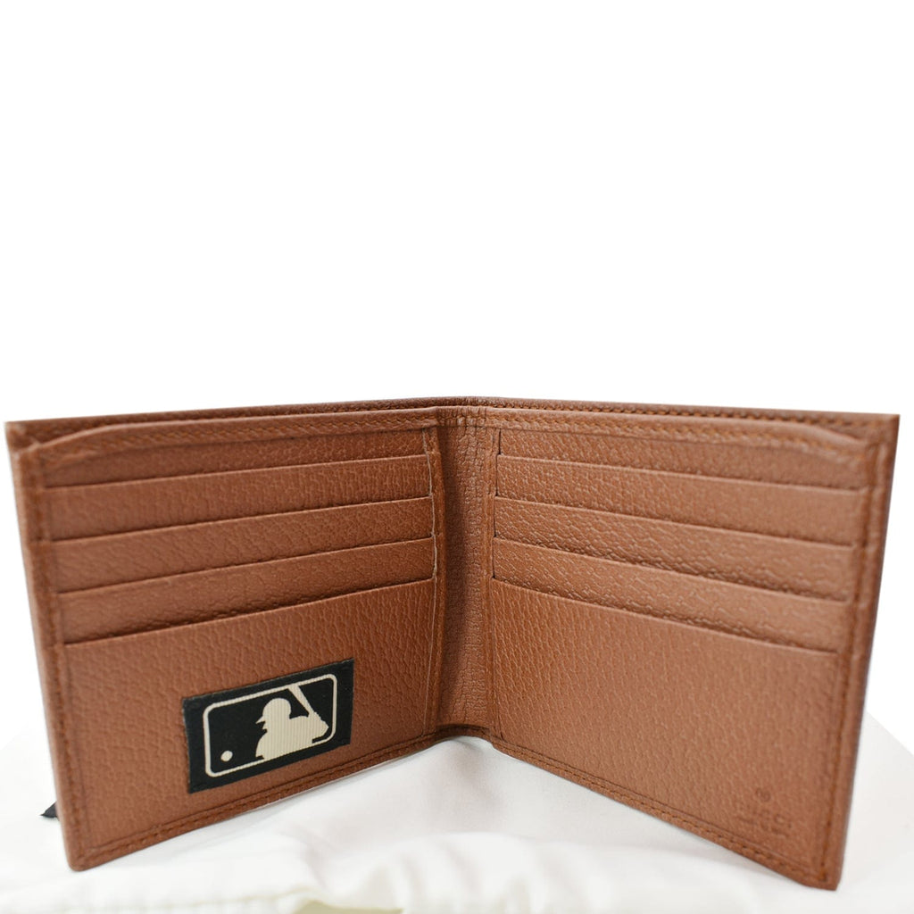 GUCCI Gucci LA Angels Patch Bi-fold Wallet Beige 547787