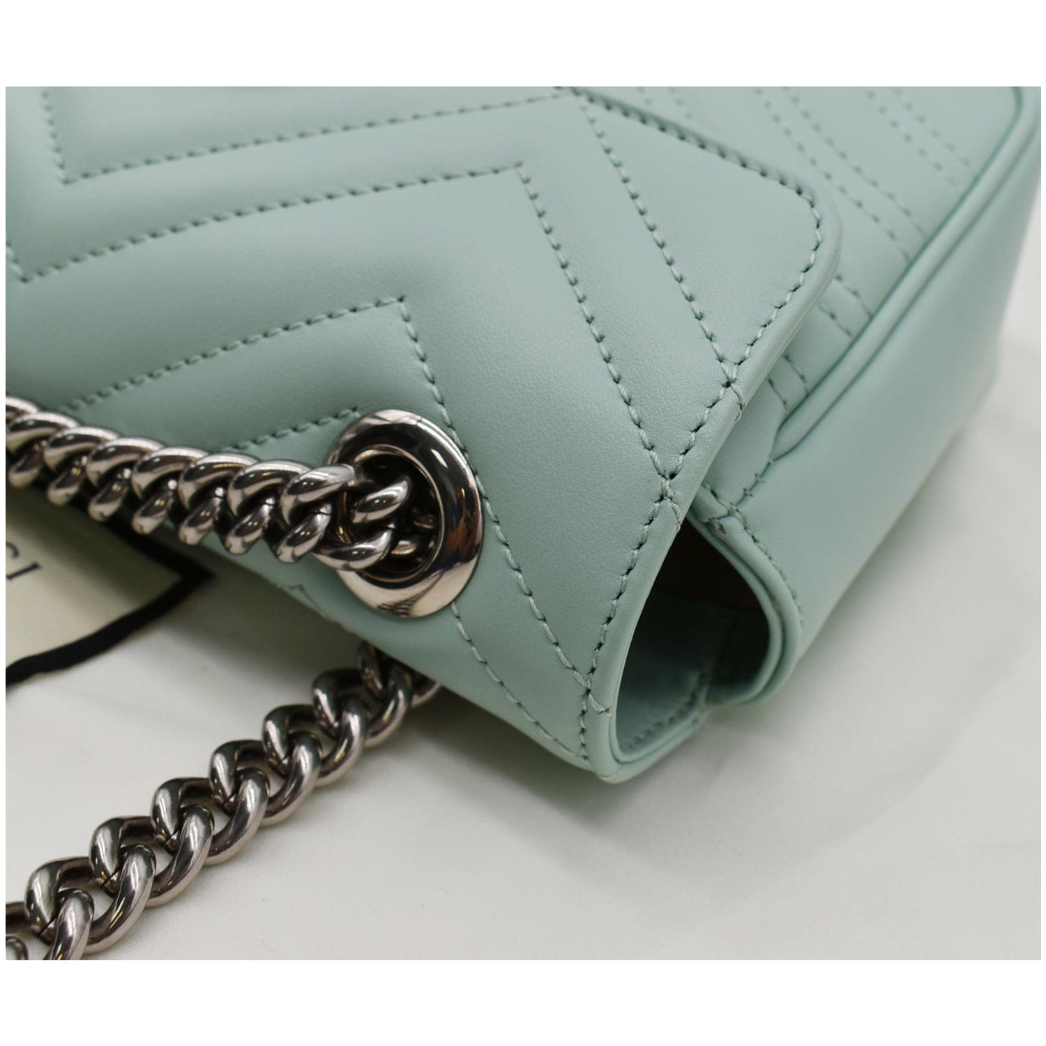 GUCCI Gucci Marmont Mini Matelasse Leather Crossbody Bag Bright Green 446744