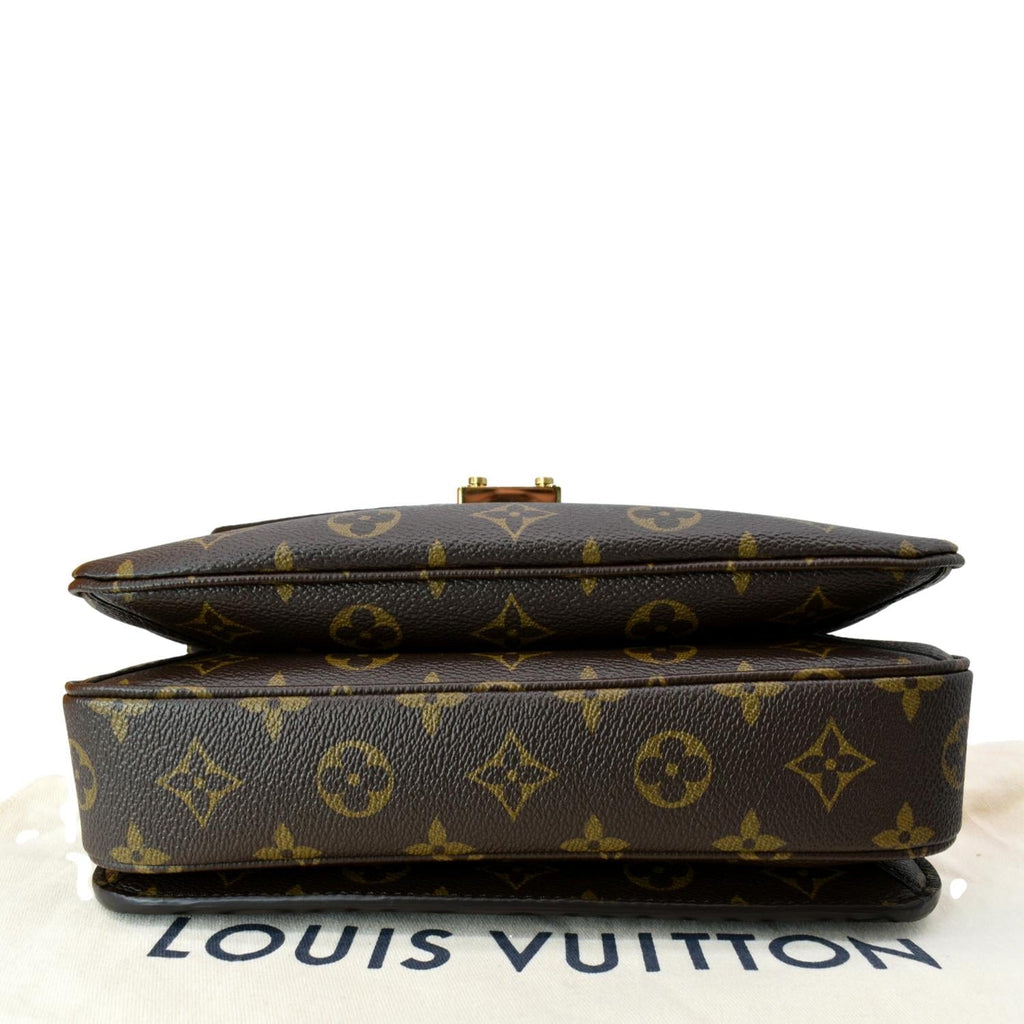 LOUIS VUITTON Metis Pochette Monogram Canvas Crossbody Bag Brown