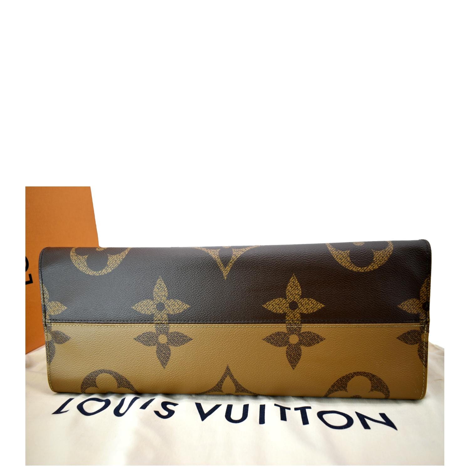 LOUIS VUITTON Onthego GM Giant Monogram Canvas Tote Shoulder Bag Brown