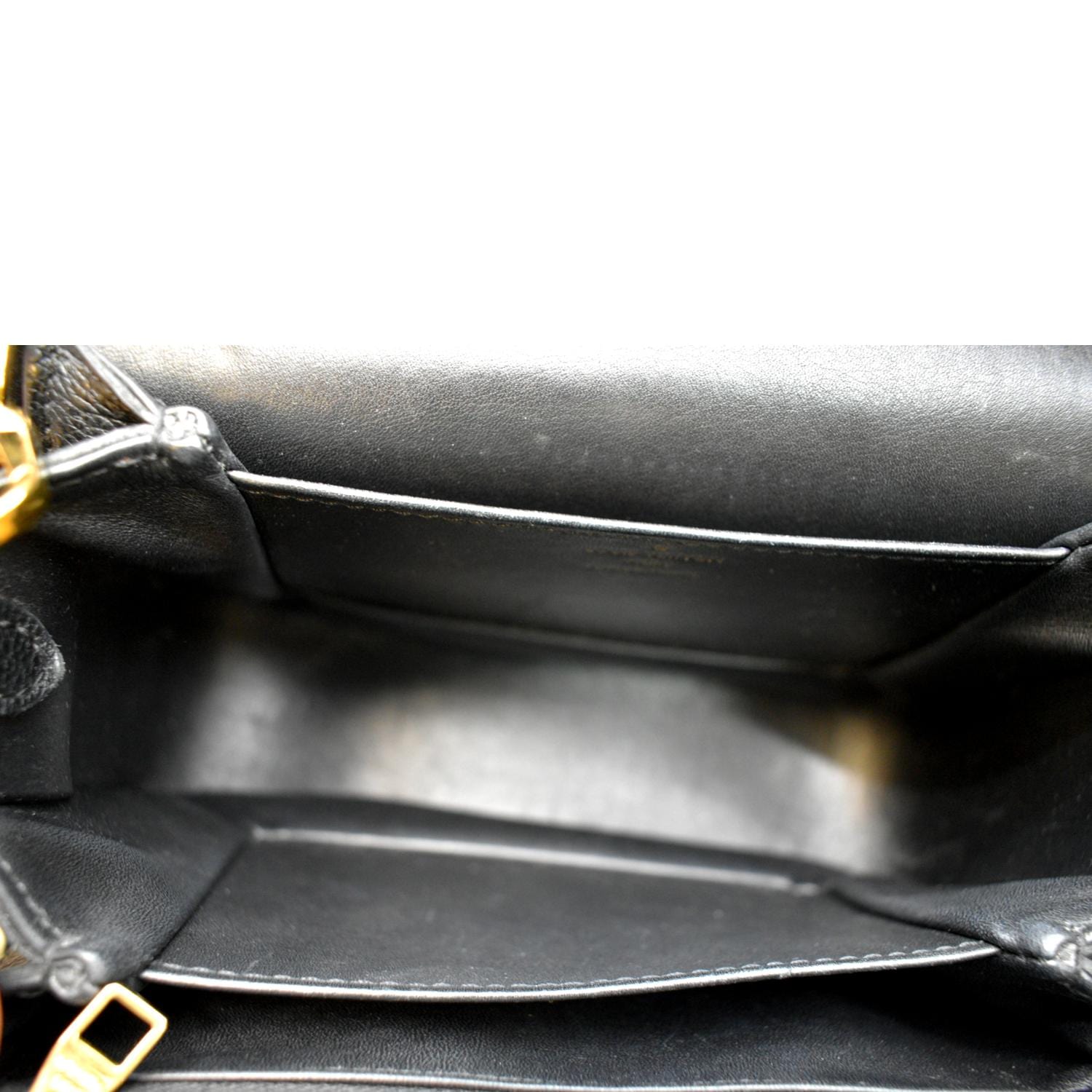 LOUIS VUITTON Vivienne NM Grained  Leather Shoulder Bag Black- sold
