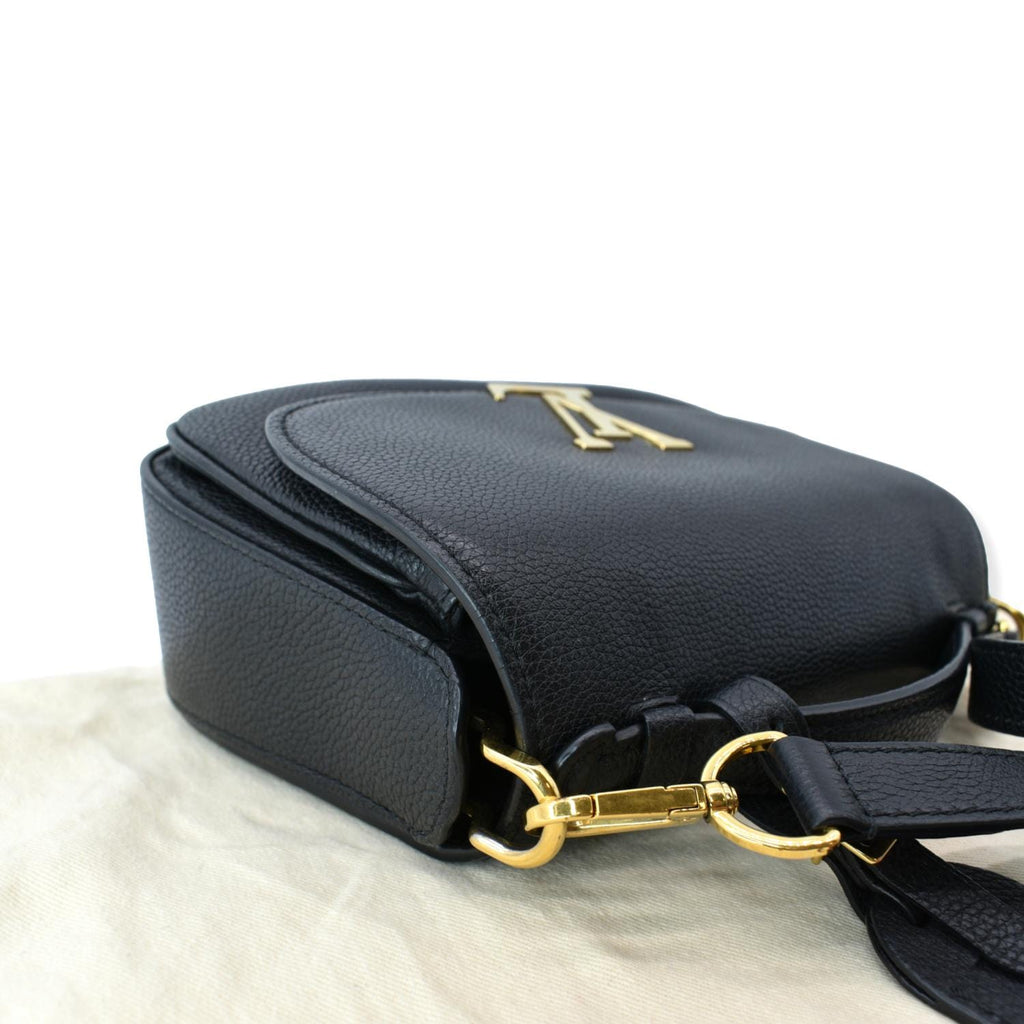 LOUIS VUITTON Vivienne NM Grained  Leather Shoulder Bag Black- sold