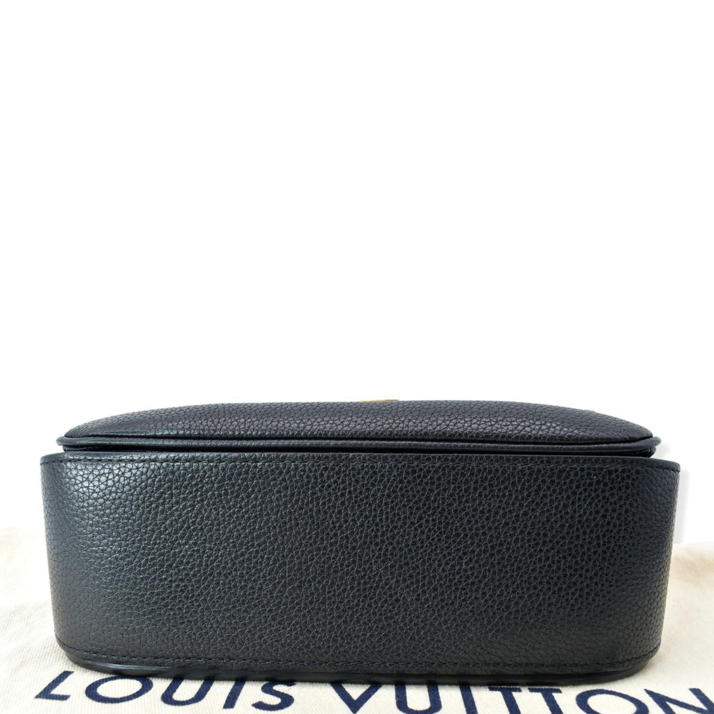 LOUIS VUITTON Vivienne NM Grained  Leather Shoulder Bag Black- sold