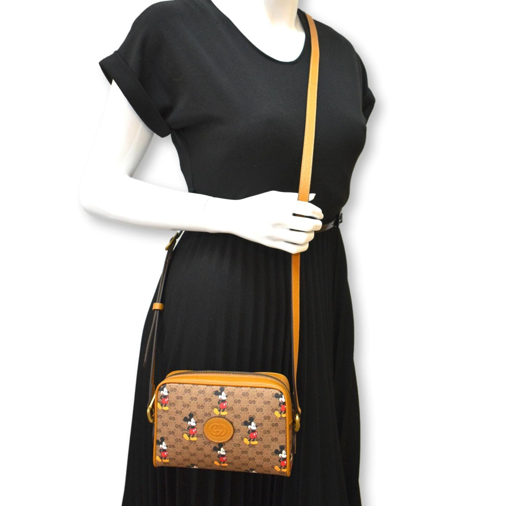 GUCCI x Disney Mickey Mo Gucci Supreme Coated Canvas Crossbody Bag Brown 602536