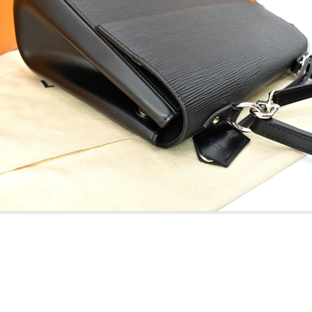 LOUIS VUITTON Cluny MM Epi Leather Shoulder Bag Black - Hot Deals