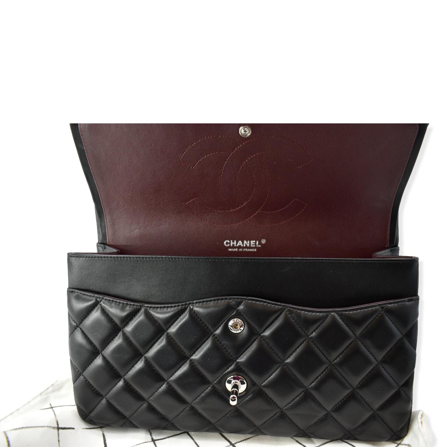 Chanel Classic Jumbo Double Flap  Leather Shoulder Bag Black