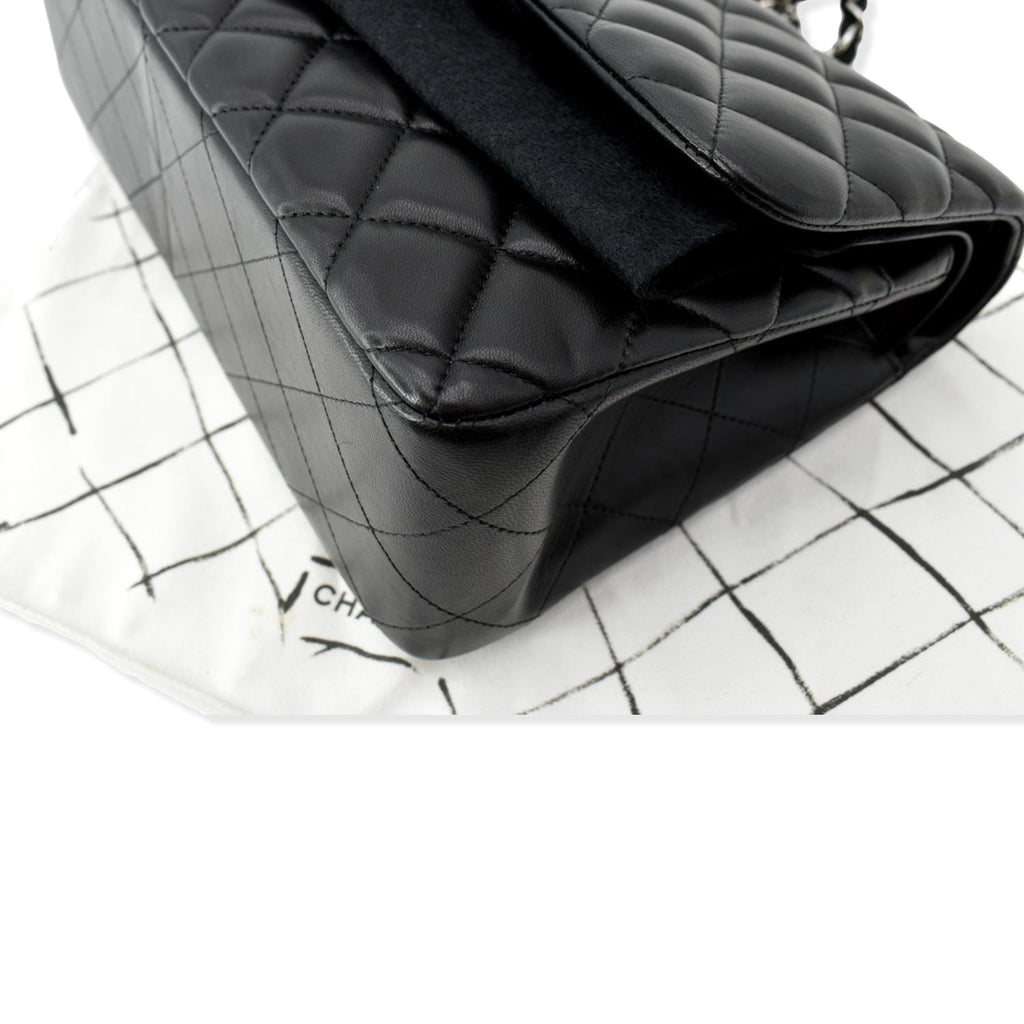 Chanel Classic Jumbo Double Flap  Leather Shoulder Bag Black
