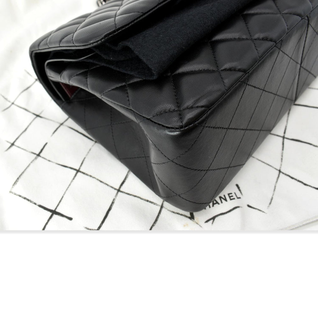 Chanel Classic Jumbo Double Flap  Leather Shoulder Bag Black