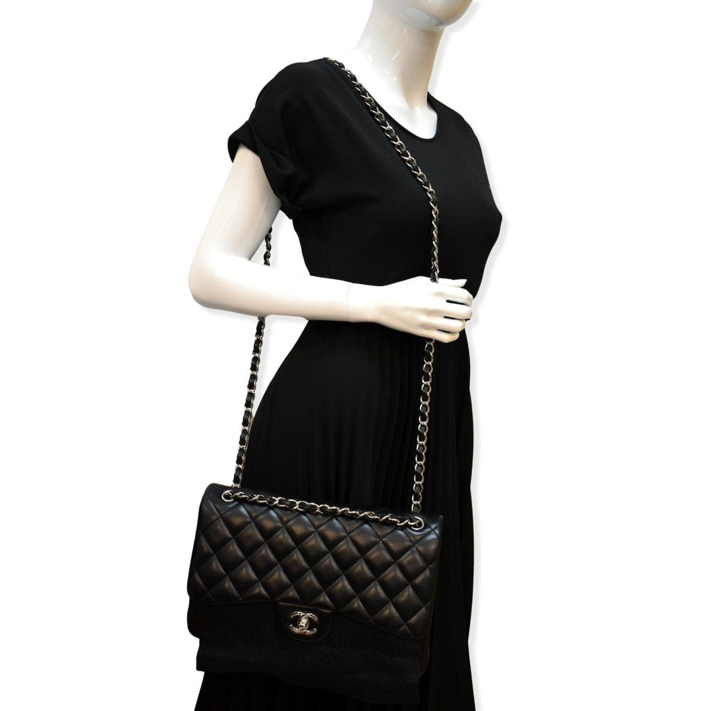 Chanel Classic Jumbo Double Flap  Leather Shoulder Bag Black