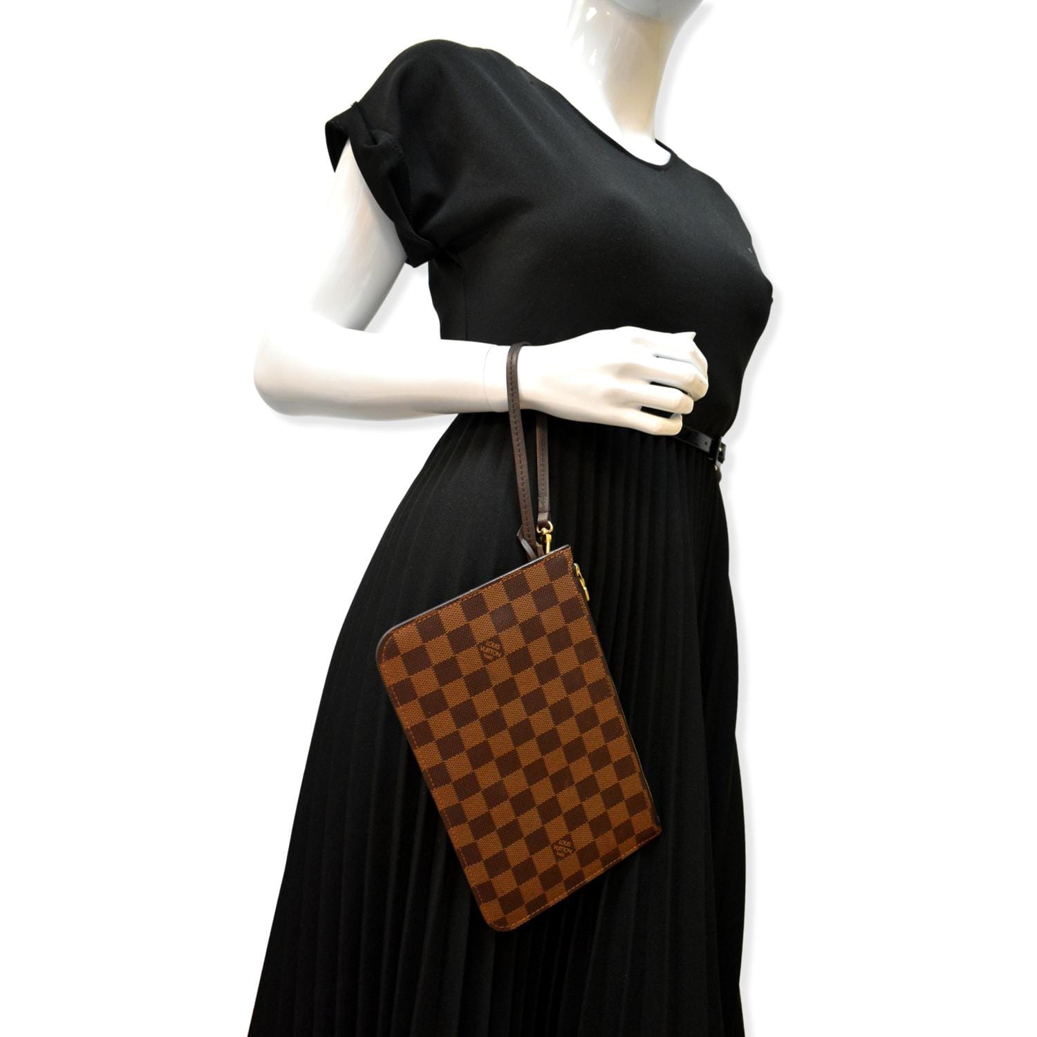 LOUIS VUITTON Neverfull Damier Ebene Pochette Wristlet Pouch Brown