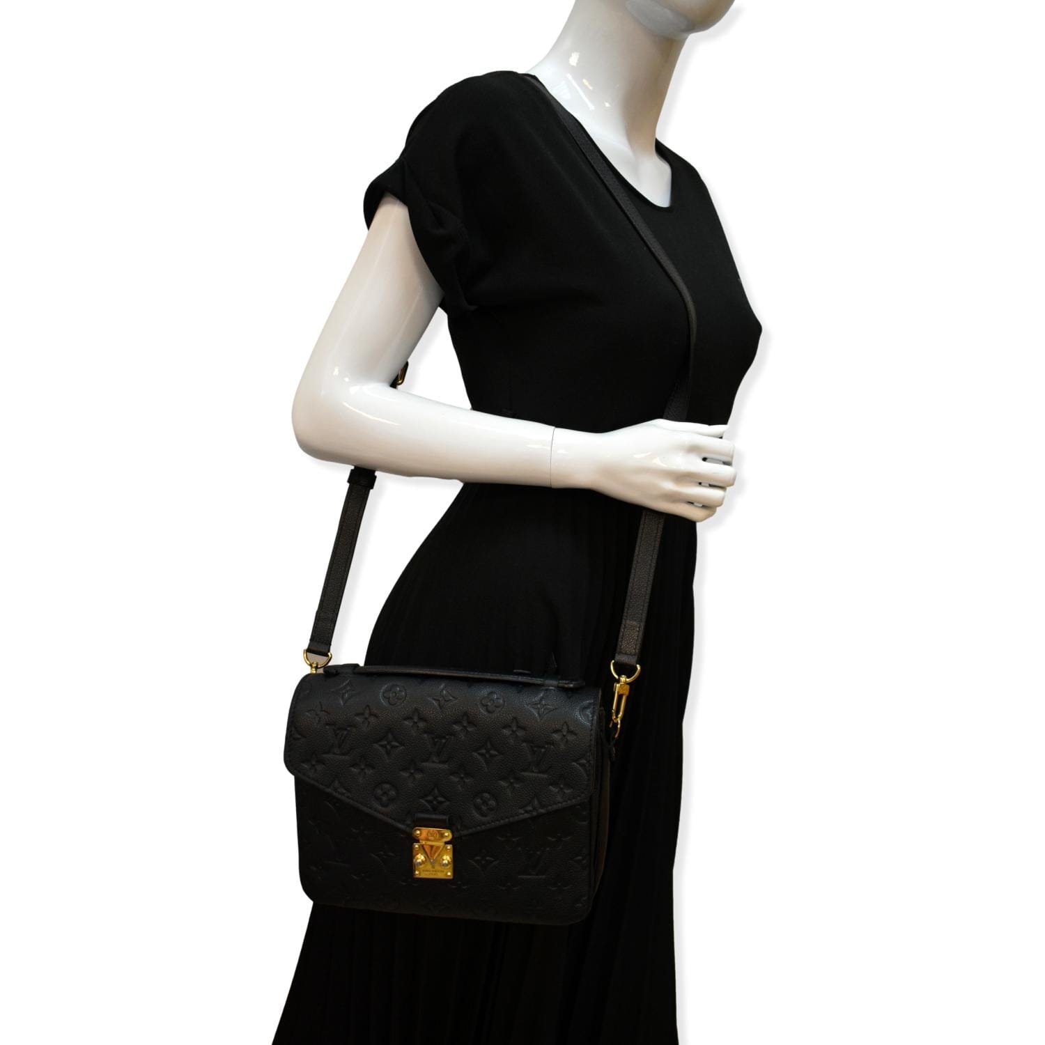 LOUIS VUITTON Metis Pochette Empreinte Leather Crossbody Bag Black SD2270
