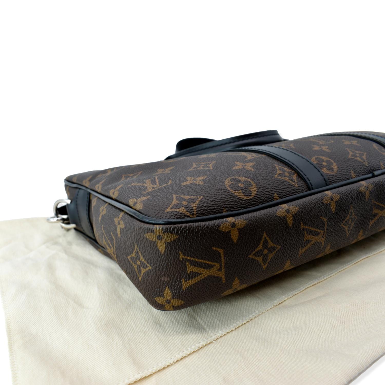 LOUIS VUITTON Porte Documents Voyage PM Monogram Canvas Briefcase Bag Brown