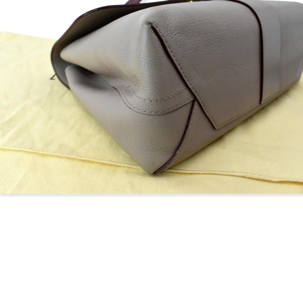 LOUIS VUITTON Very One Handle  Monogram Shoulder Bag Mauve
