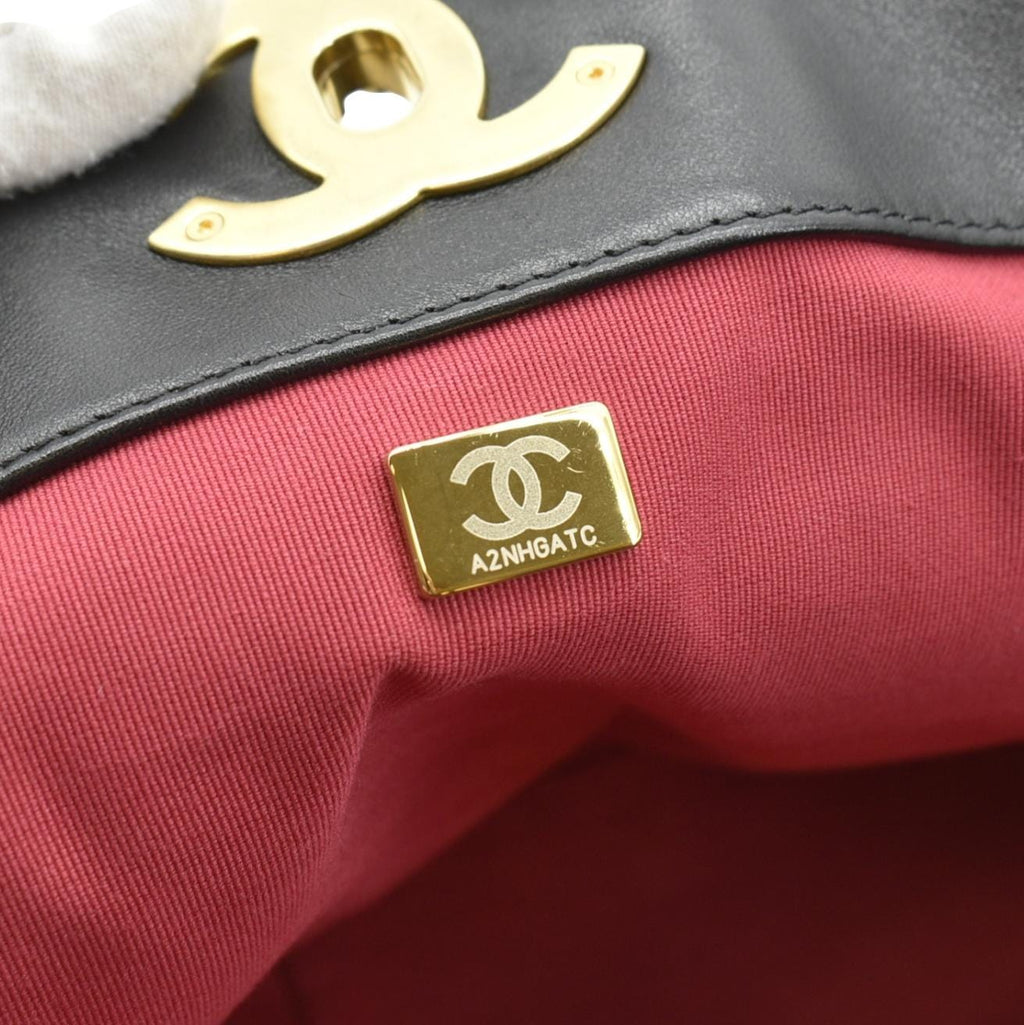 Chanel 19 East West Quilted Leather Shopping Tote Bag Black