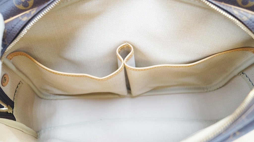 LOUIS VUITTON Reporter GM Monogram Canvas  Shoulder Bag