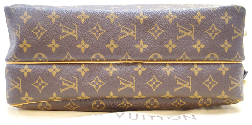 LOUIS VUITTON Reporter GM Monogram Canvas  Shoulder Bag