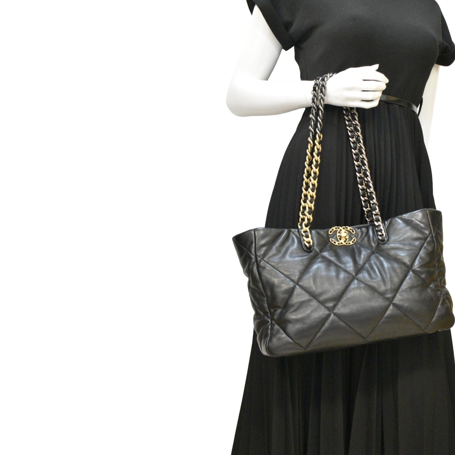 Chanel 19 East West Quilted Leather Shopping Tote Bag Black