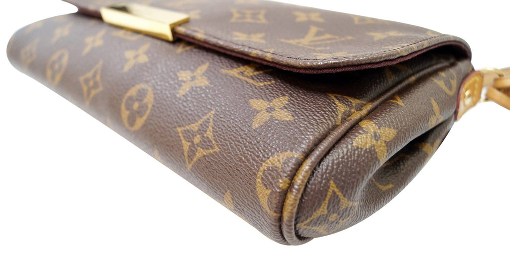 LOUIS VUITTON Monogram Canvas Favorite MM Crossbody Bag