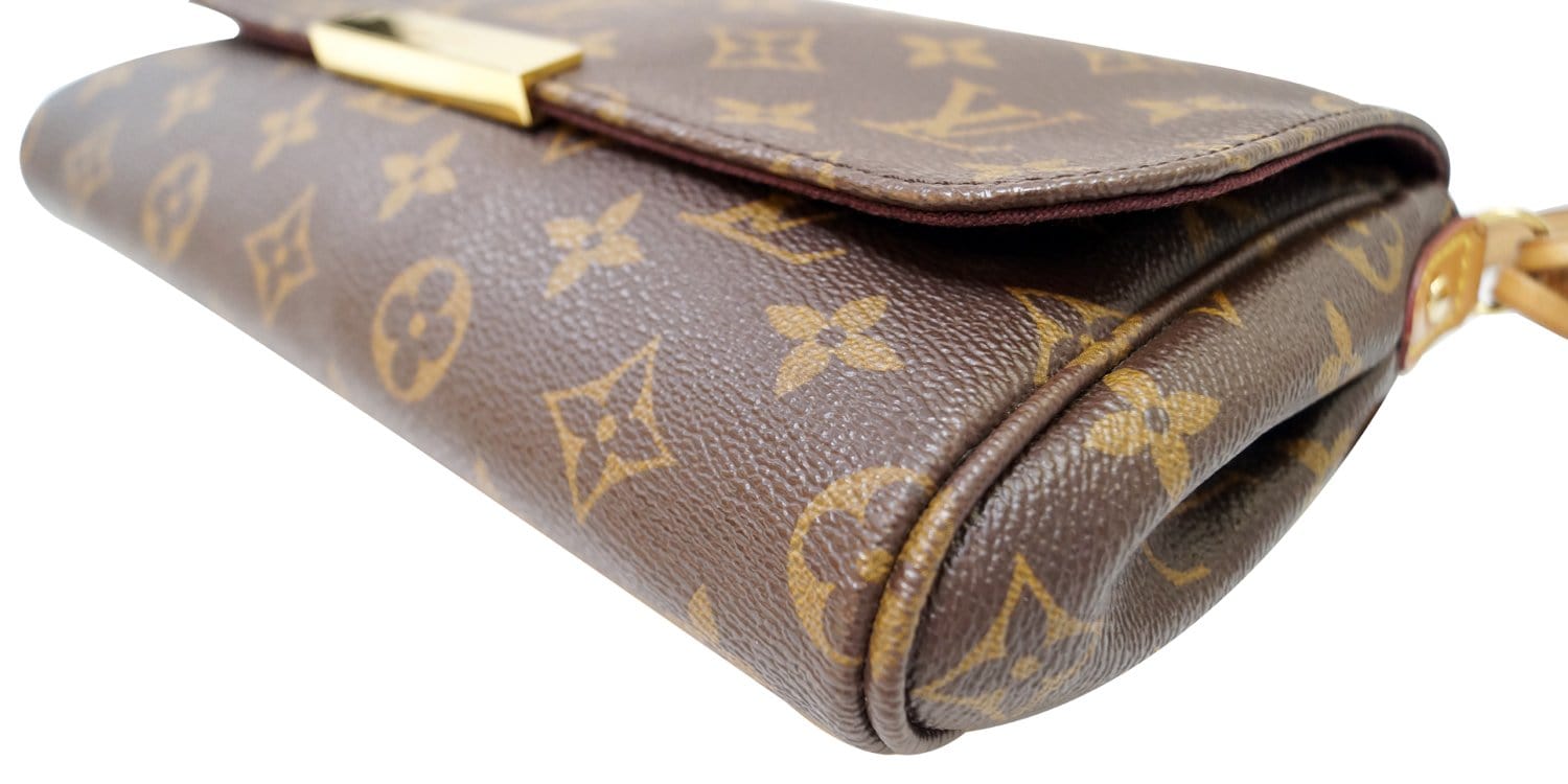LOUIS VUITTON Monogram Canvas Favorite MM Crossbody Bag