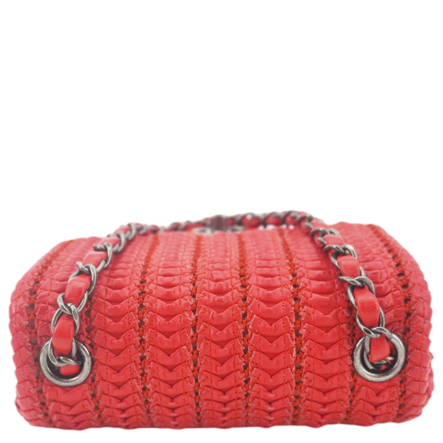 Chanel Paris Seoul Crotch Mini Lambskin Leather Shoulder Bag Red