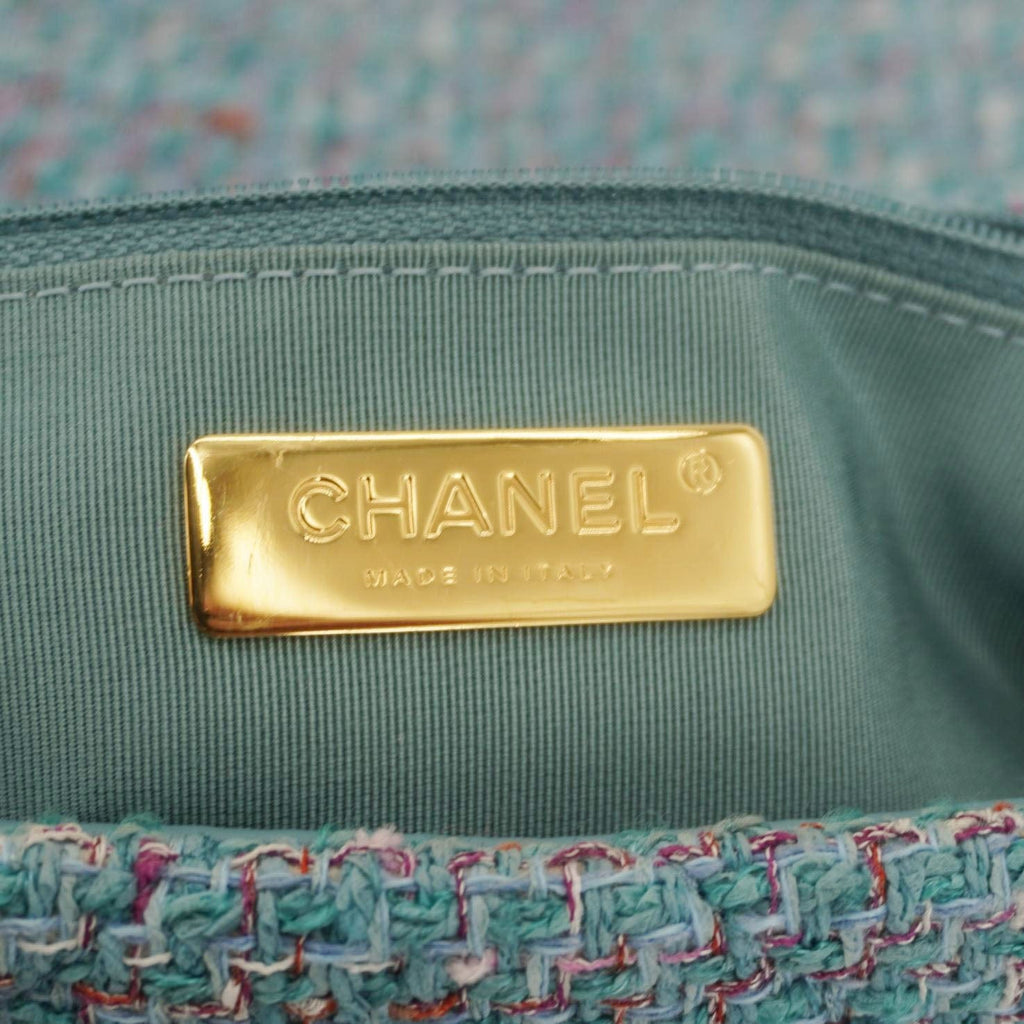 Chanel 19 Flap Medium Quilted Tweed Shoulder Bag Blue