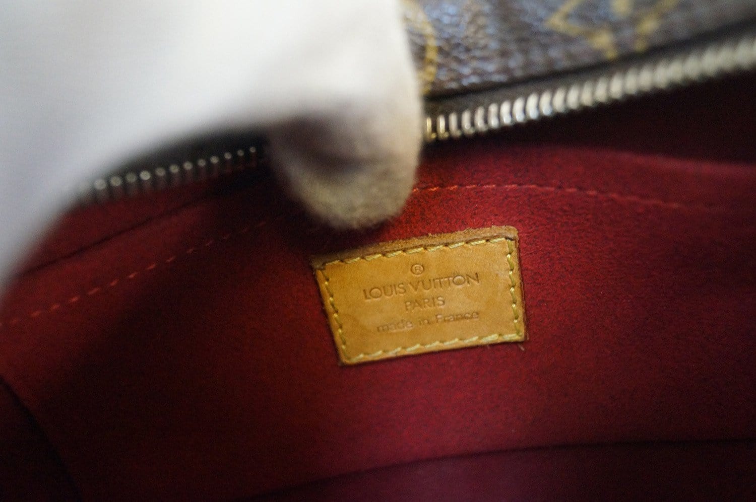 LOUIS VUITTON Monogram Pochette Croissant PM Shoulder Bag - Final Call