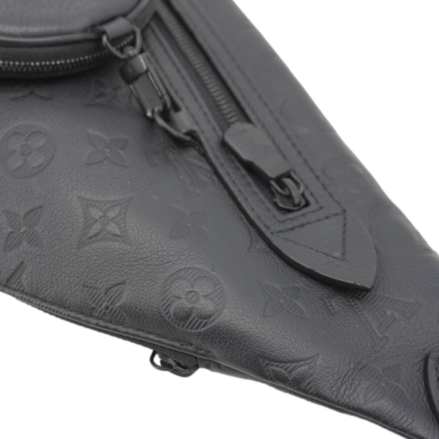 LOUIS VUITTON Duo Slingbag Taigarama Crossbody Bag Black