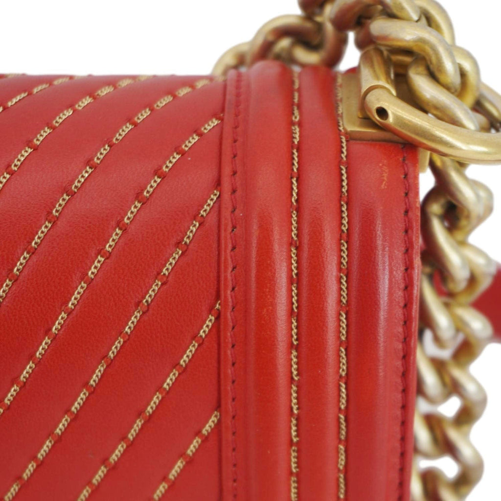 Chanel Boy Flap Small Chevron Leather Shoulder Bag Red