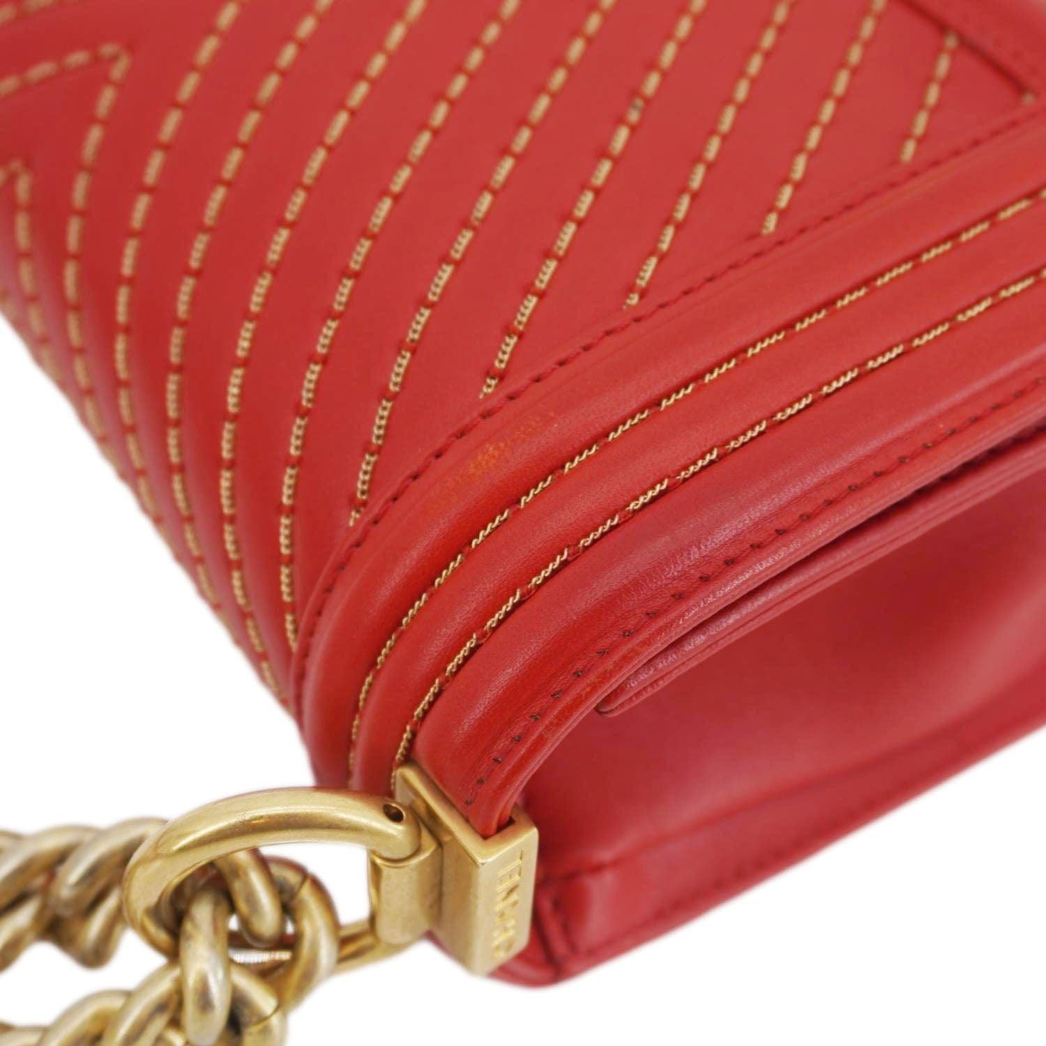 Chanel Boy Flap Small Chevron Leather Shoulder Bag Red