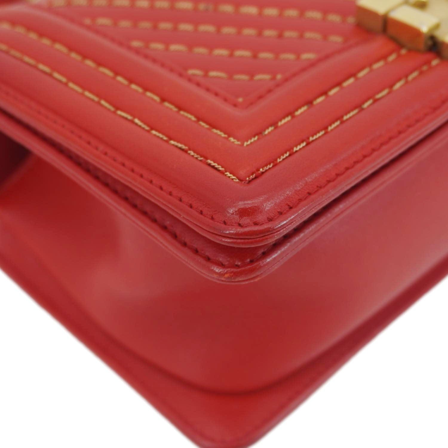Chanel Boy Flap Small Chevron Leather Shoulder Bag Red