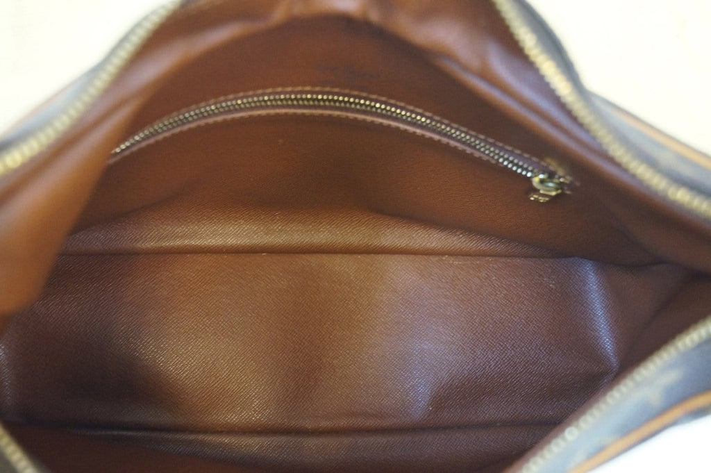 LOUIS VUITTON Monogram Canvas Boulongne Brown Shoulder Bag