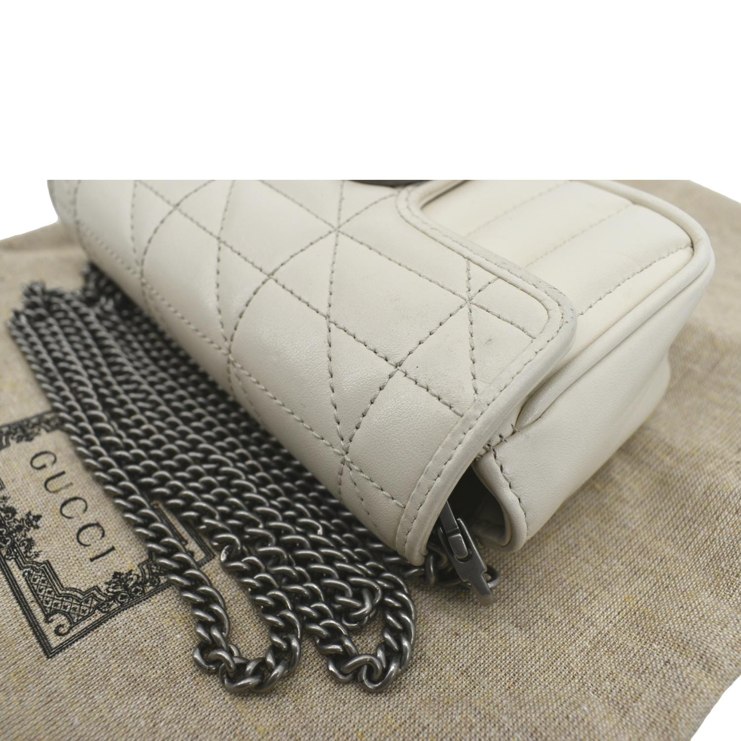 GUCCI Gucci Marmont Super Mini Matelasse Leather Shoulder Bag White 476433