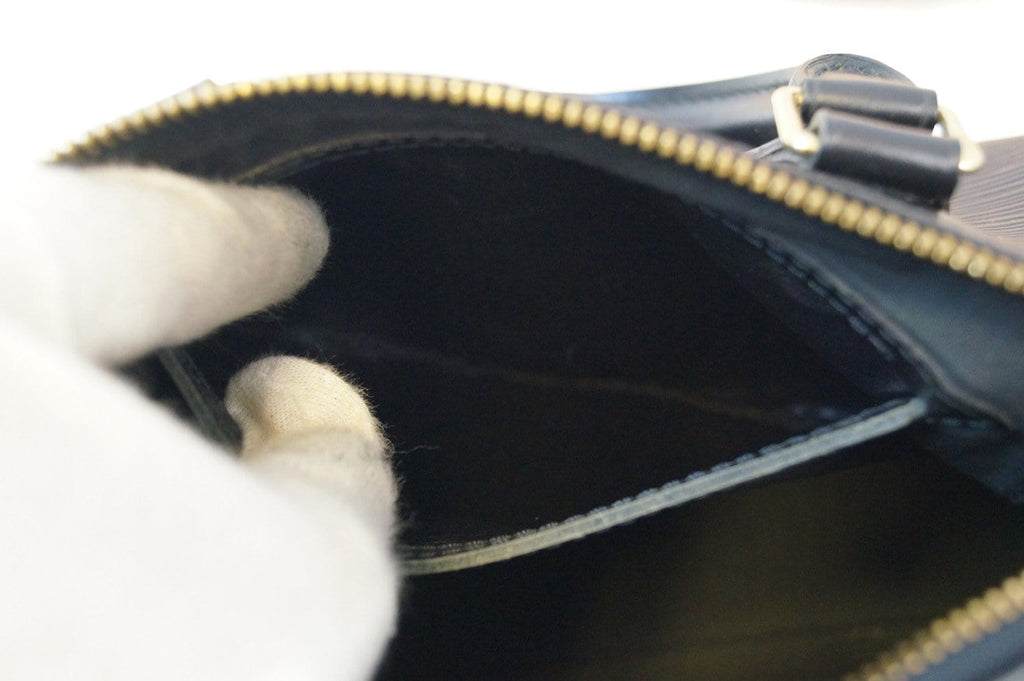 LOUIS VUITTON  HandBag Black Epi Leather Speedy 25 Satchel