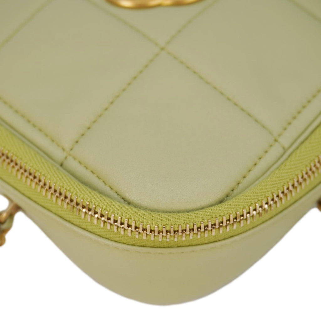 Chanel Diamond Quilted Lambskin Leather Coin Purse Chain Crossbody Bag Green
