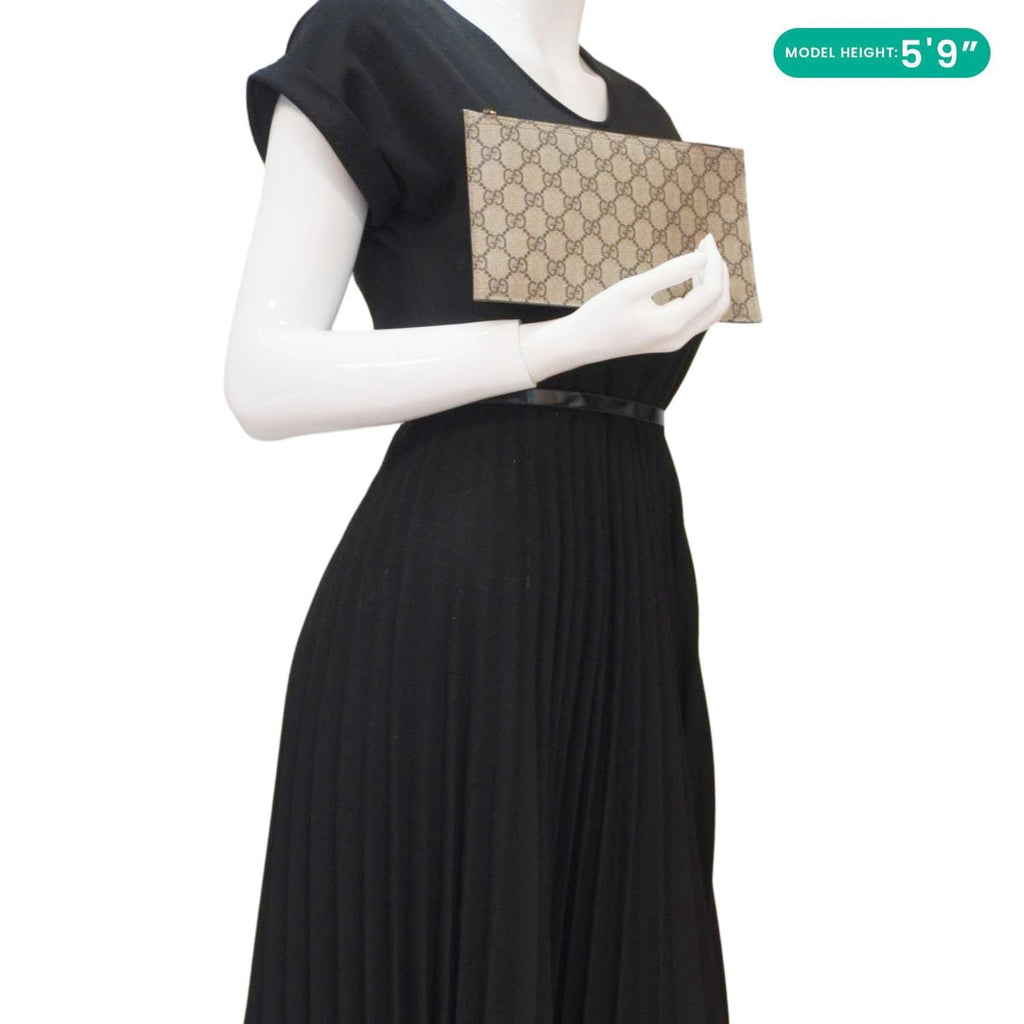 GUCCI Gucci Supreme Canvas Wristlet Beige 539335