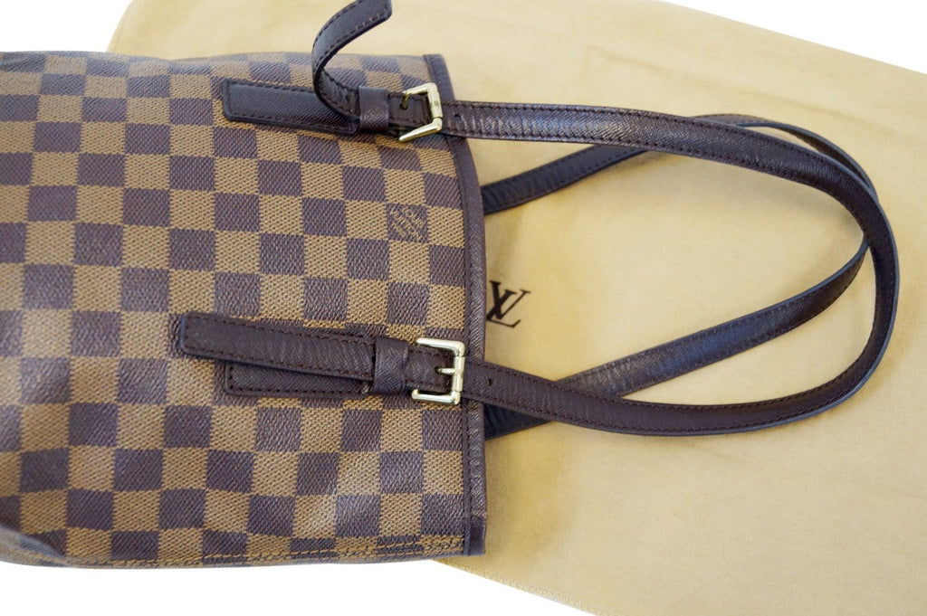LOUIS VUITTON Damier Canvas Brown Marais Bucket Bag CC301