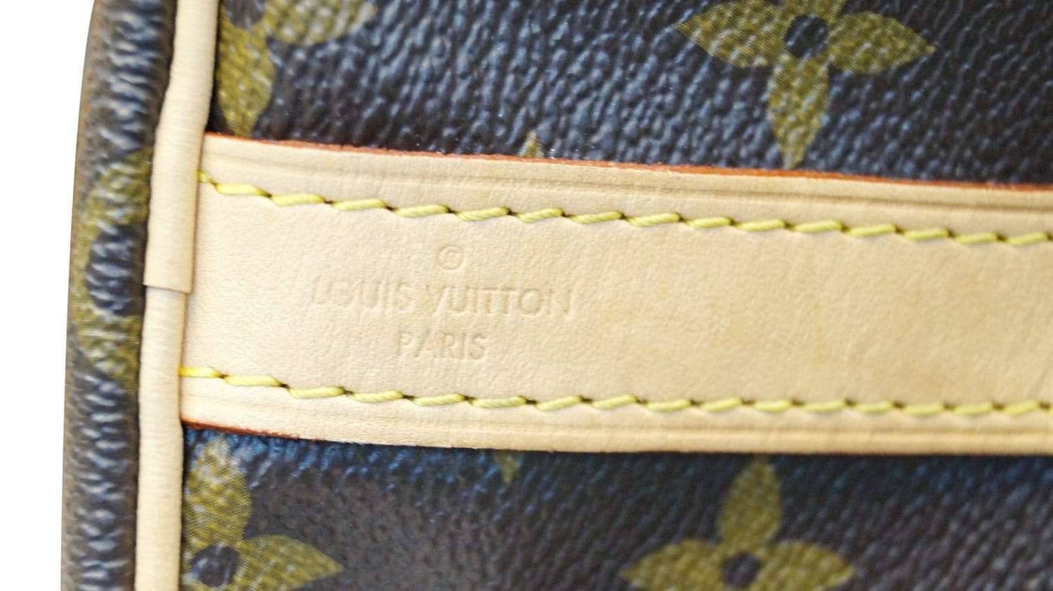 LOUIS VUITTON Monogram Canvas Speedy 30 Bandouliere Satchel Bag